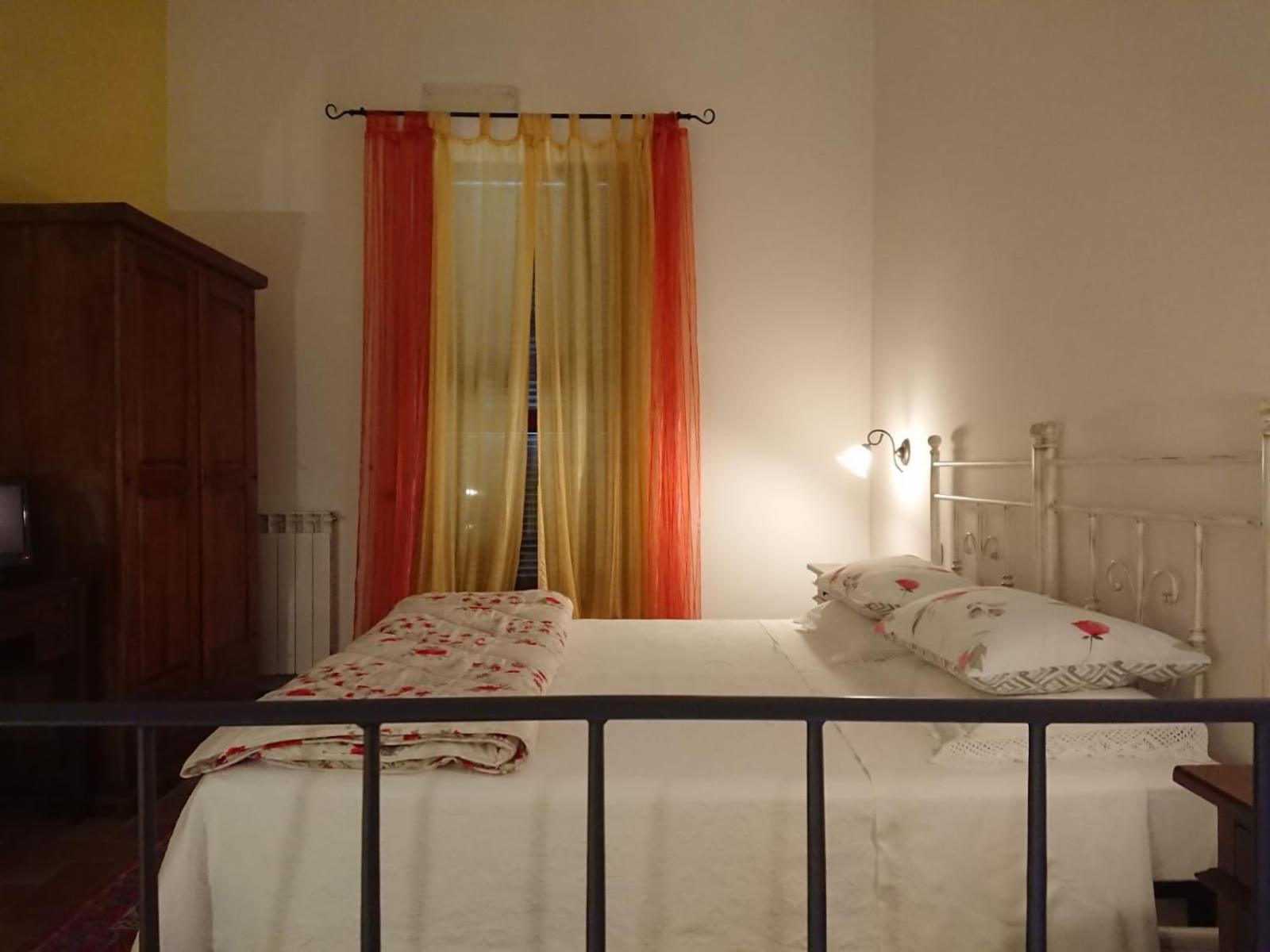 Affittacamere Alba Fiorita Castiglione d'Orcia Luaran gambar