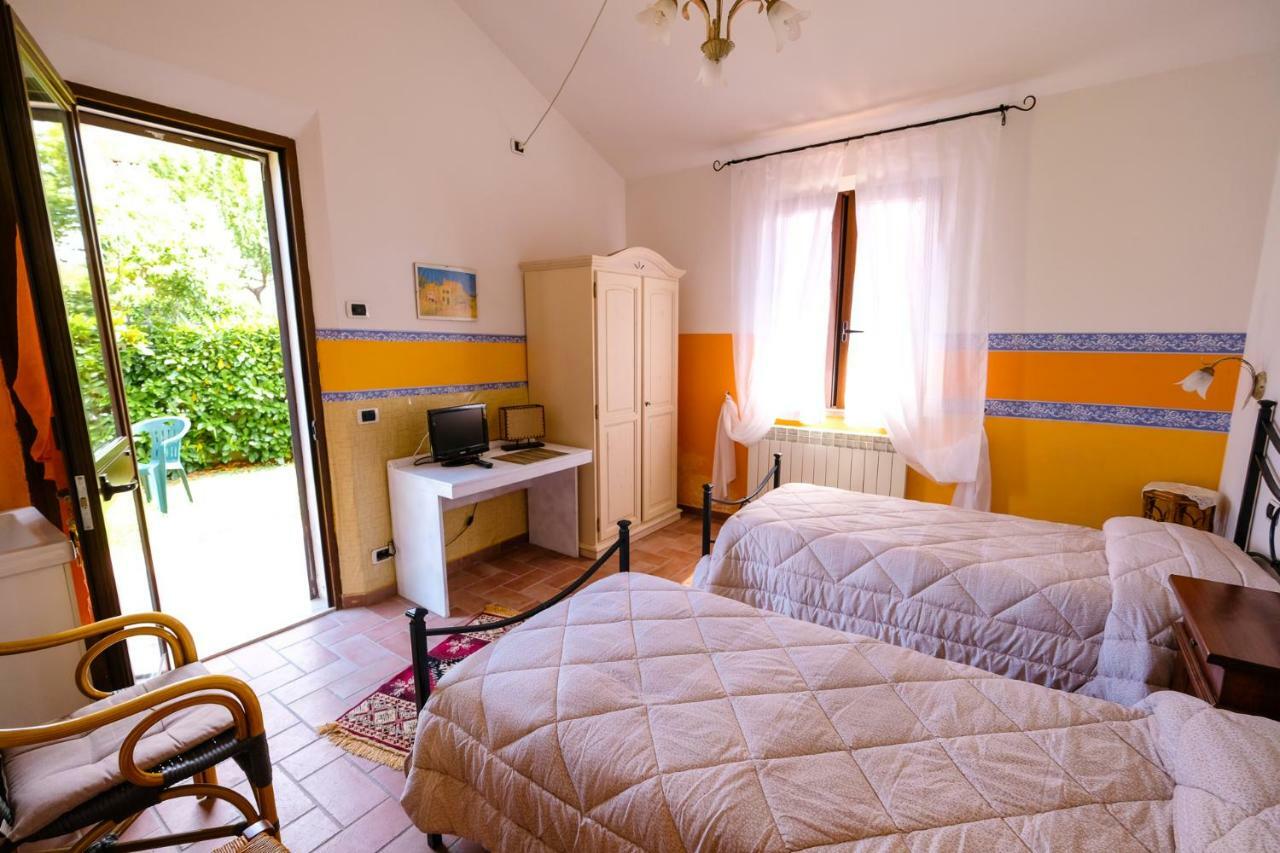 Affittacamere Alba Fiorita Castiglione d'Orcia Luaran gambar